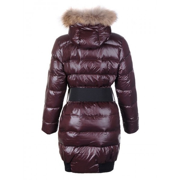 Moncler marrone Fur Cap e cinturino sottile lungo cappotto donna uscita